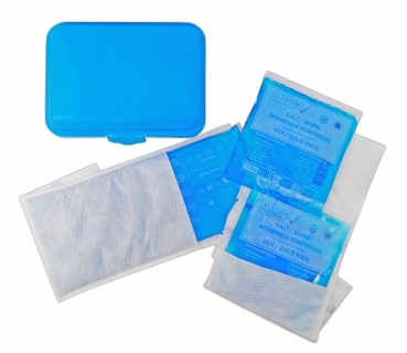 Praktische Kältebox LIGHT mit 3er-Sparpack Kühlkompressen & drei passenden Vlieshüllen